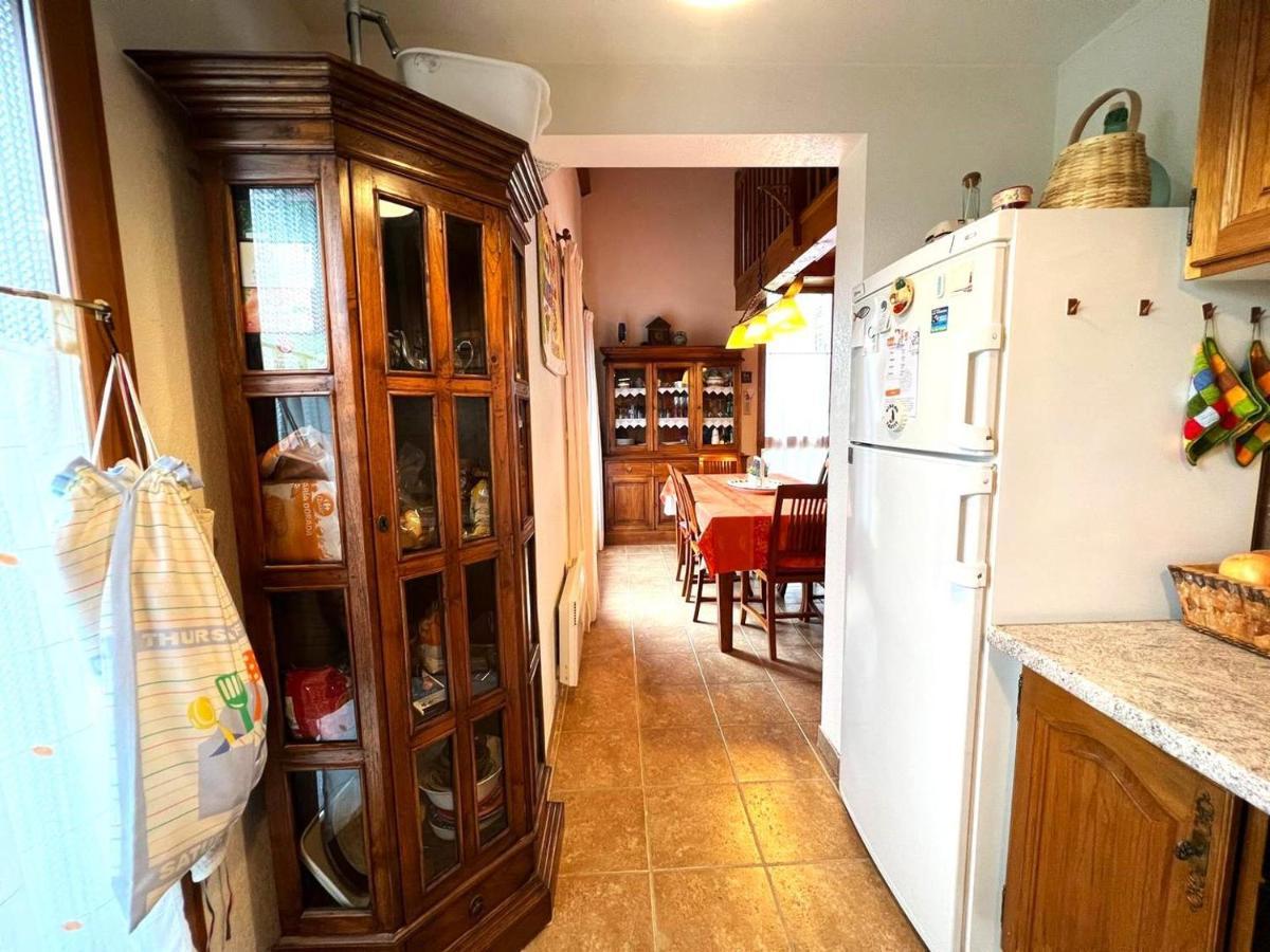 Casa Adosada Para Familias En Santa Leocadia Sainte-Leocadie Luaran gambar
